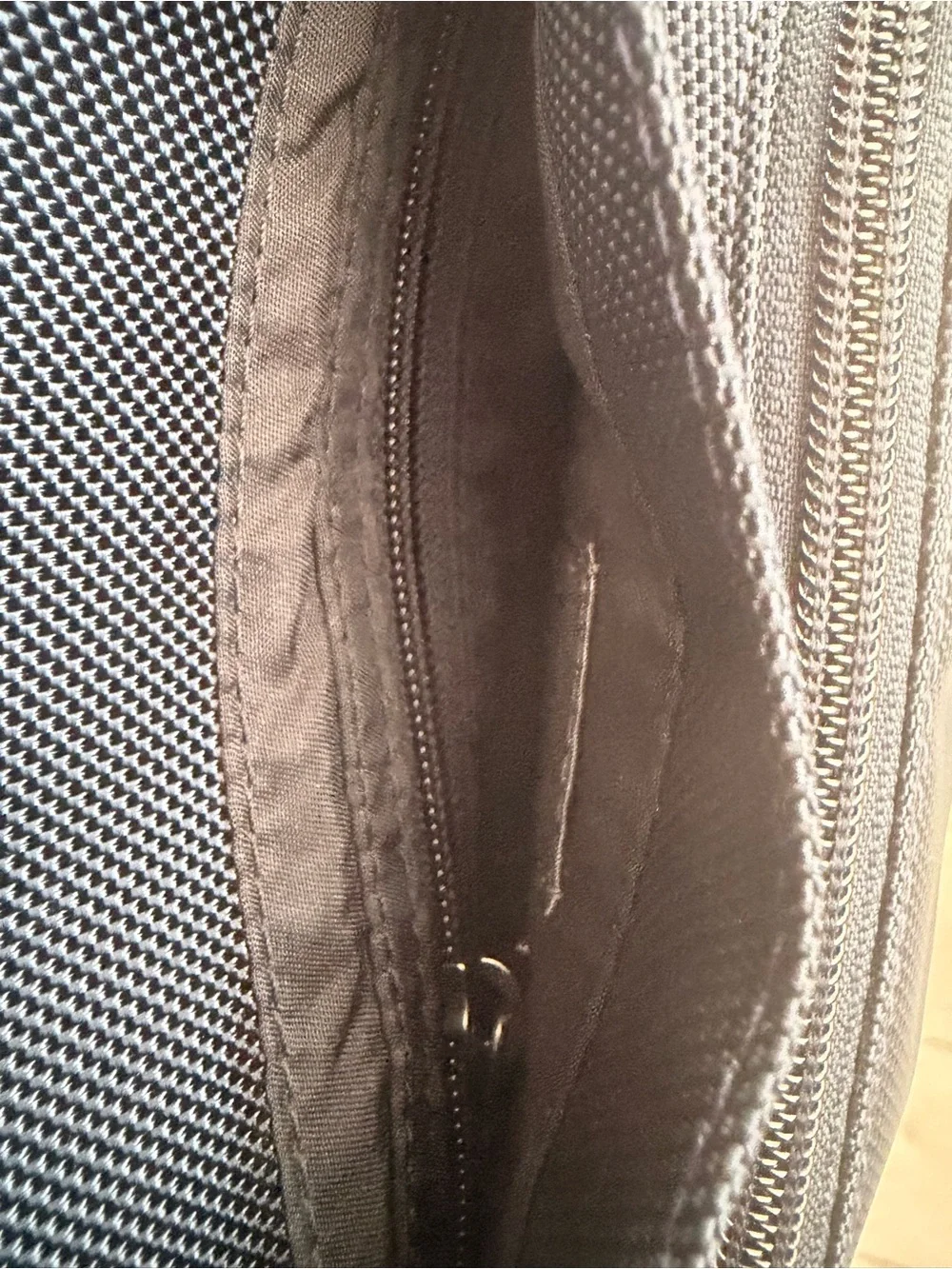 NWOT Ballistic Nylon TUMI Fremont Kerby Sling Crossbody Bag